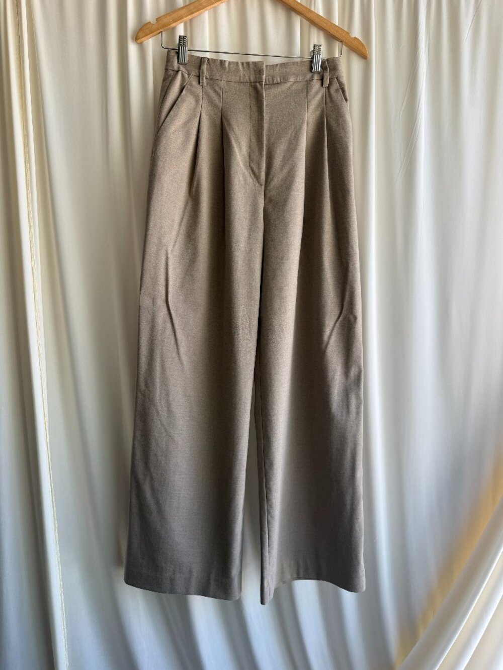 H&M Taupe Wide Leg Tailored Trousers High Rise Pleated Pants US 4